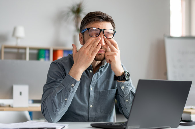 Most Middle East professionals 'work extra hours'