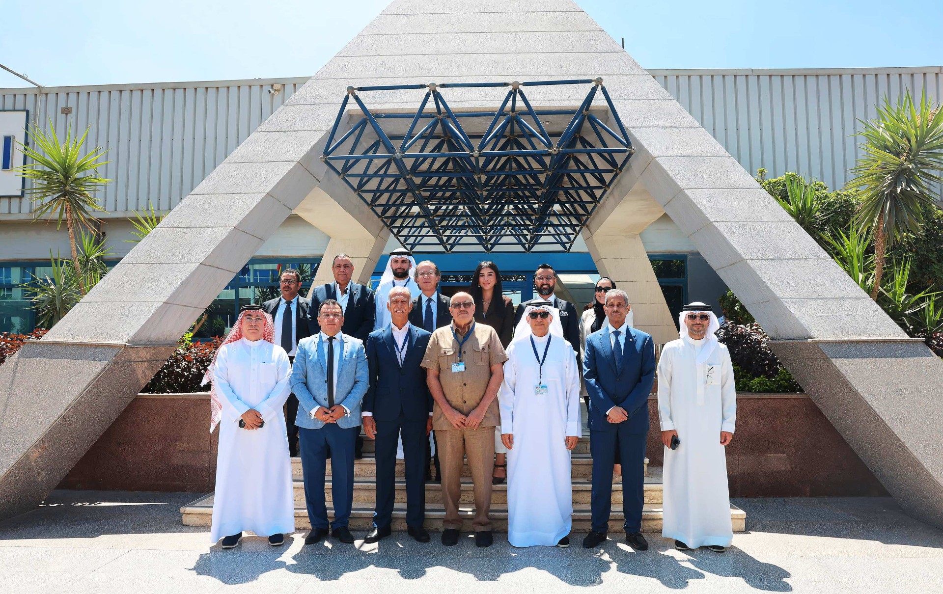 Bahraini business delegation visits Nasr City Public Free Zone