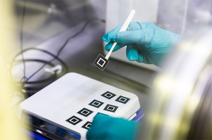 KAUST sets a record in tandem solar cell performance